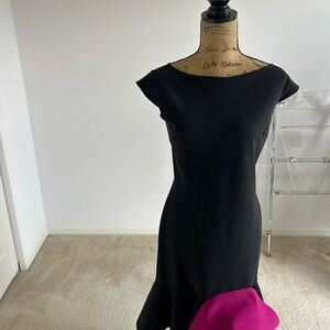 LA PETITE ROBE di CHIARA BONI BLACK STRETCH FITTED FUCHSIA DETAIL DRESS SIZE 46